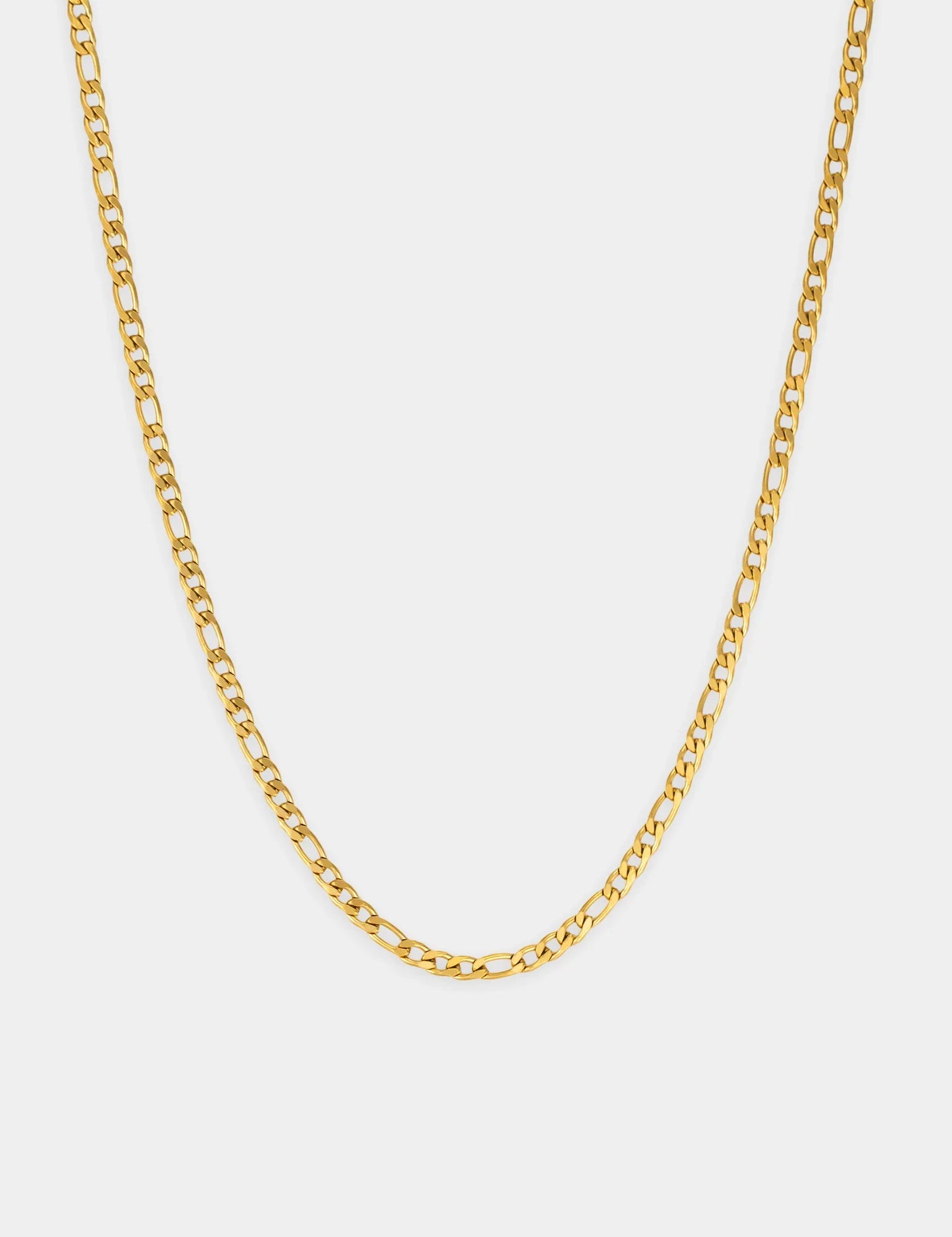 שרשרת Aura לגבר בציפוי זהב ברוחב 3 מ״מ מקולקציית ESSENCE OF GOD של NERO על רקע לבן