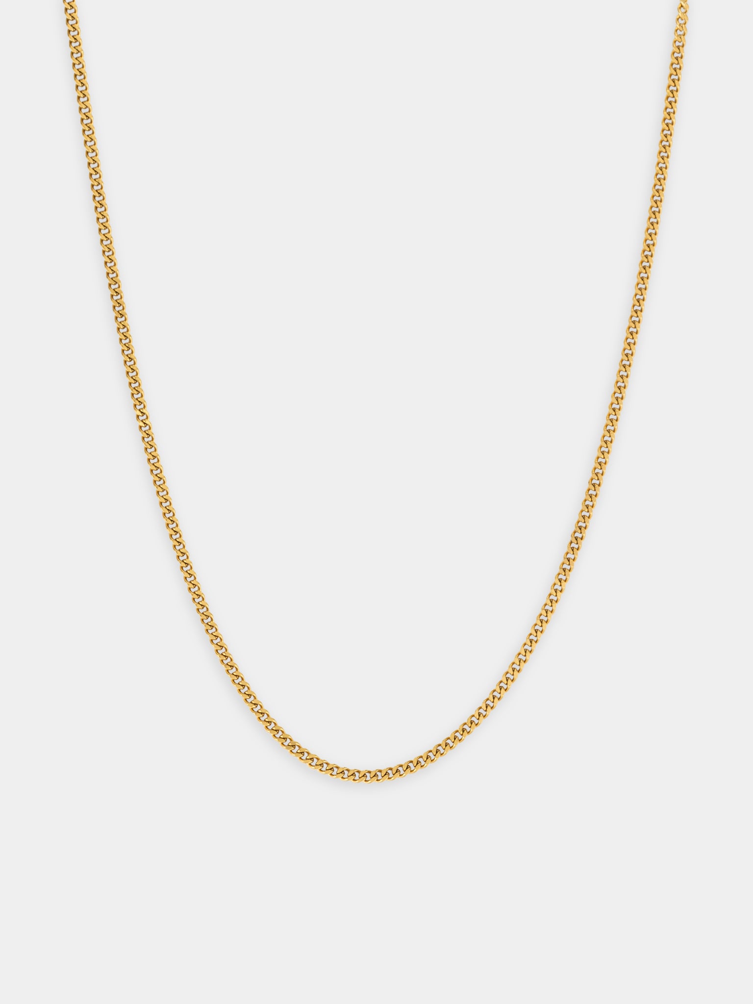 שרשרת Helios זהב בצילום סטודיו על רקע לבן – תכשיט גברי בעיצוב מינימליסטי של NERO.