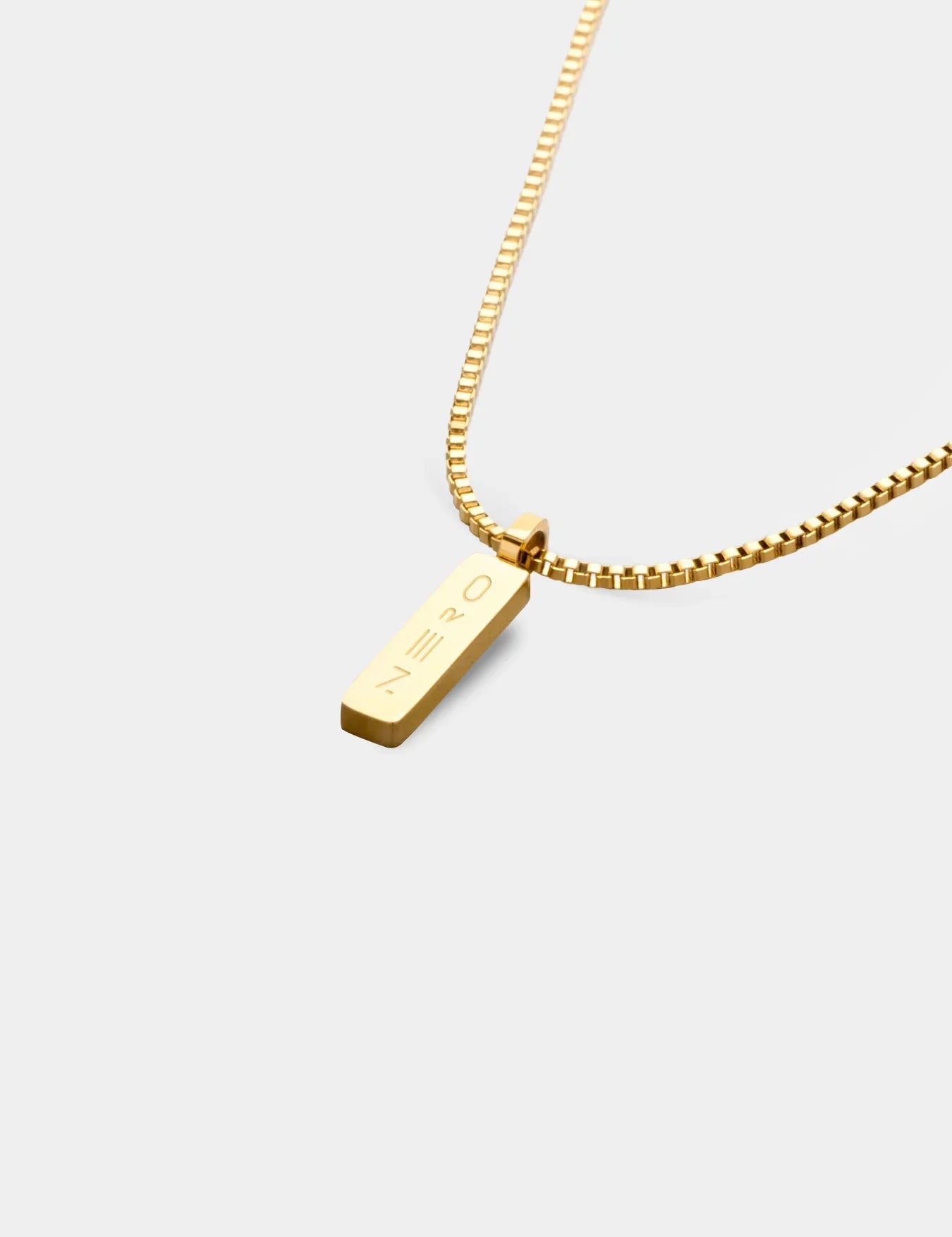 שרשרת Octopus לגבר בגימור זהב עם תליון NERO מינימליסטי