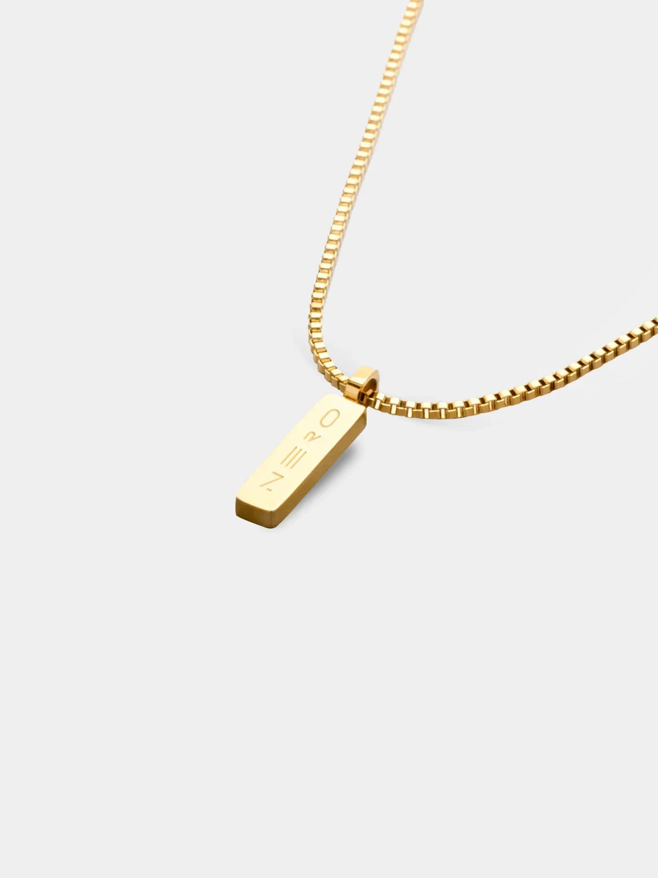 שרשרת Octopus לגבר בגימור זהב עם תליון NERO מינימליסטי