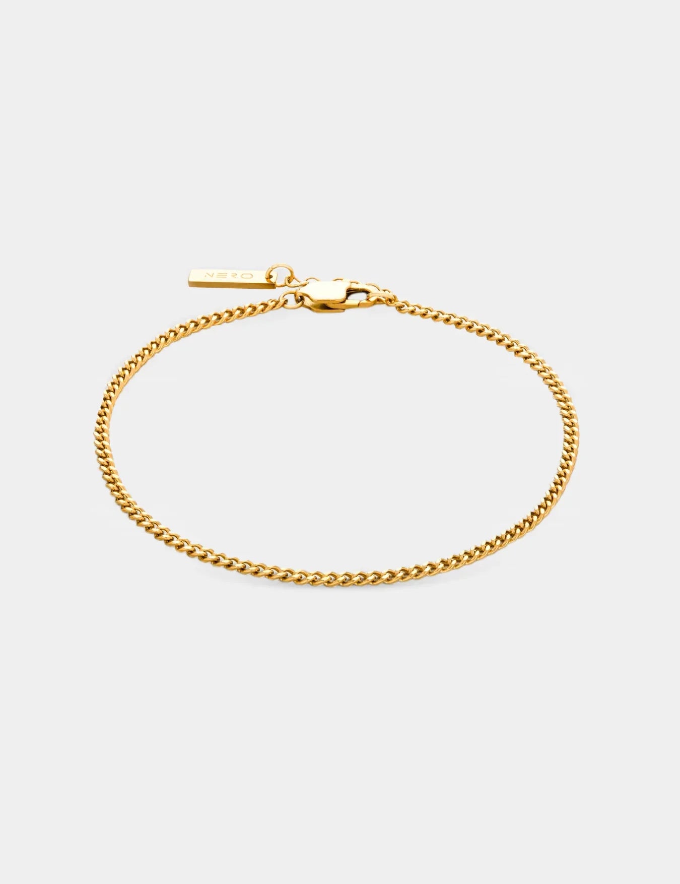 צמיד Piranha לגבר בגימור זהב בעיצוב מינימליסטי עם תליון לוגו NERO