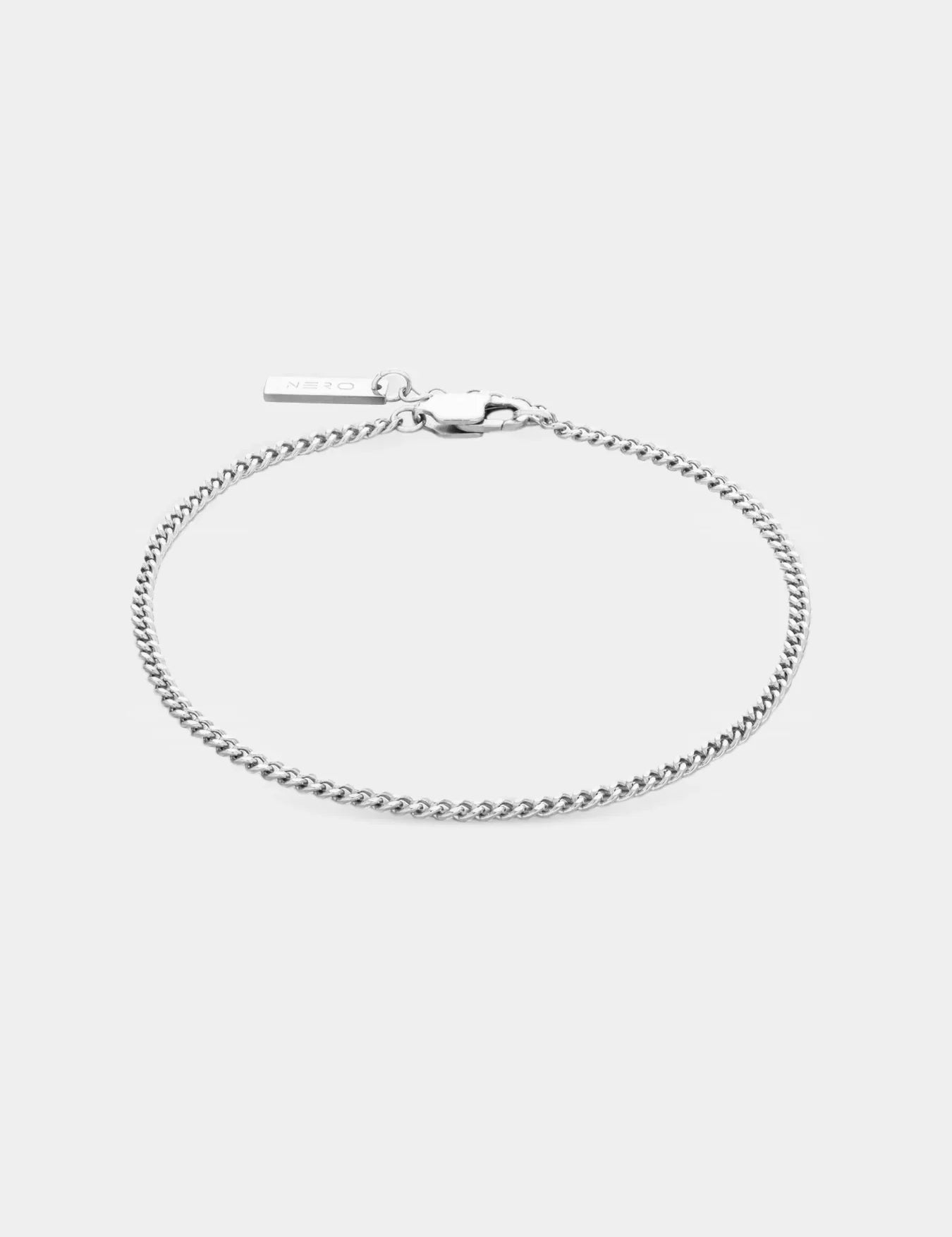 צמיד Piranha לגבר בגימור כסוף בעיצוב מינימליסטי עם תליון לוגו NERO